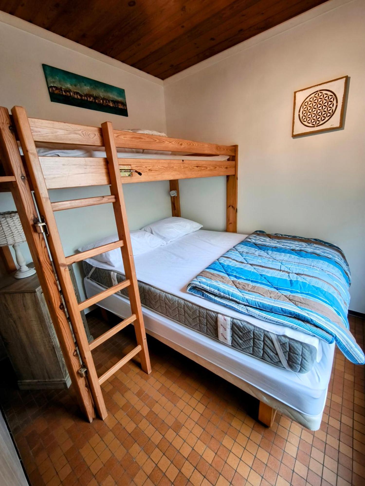 Au Bois Charmant Waulsort Ruang foto